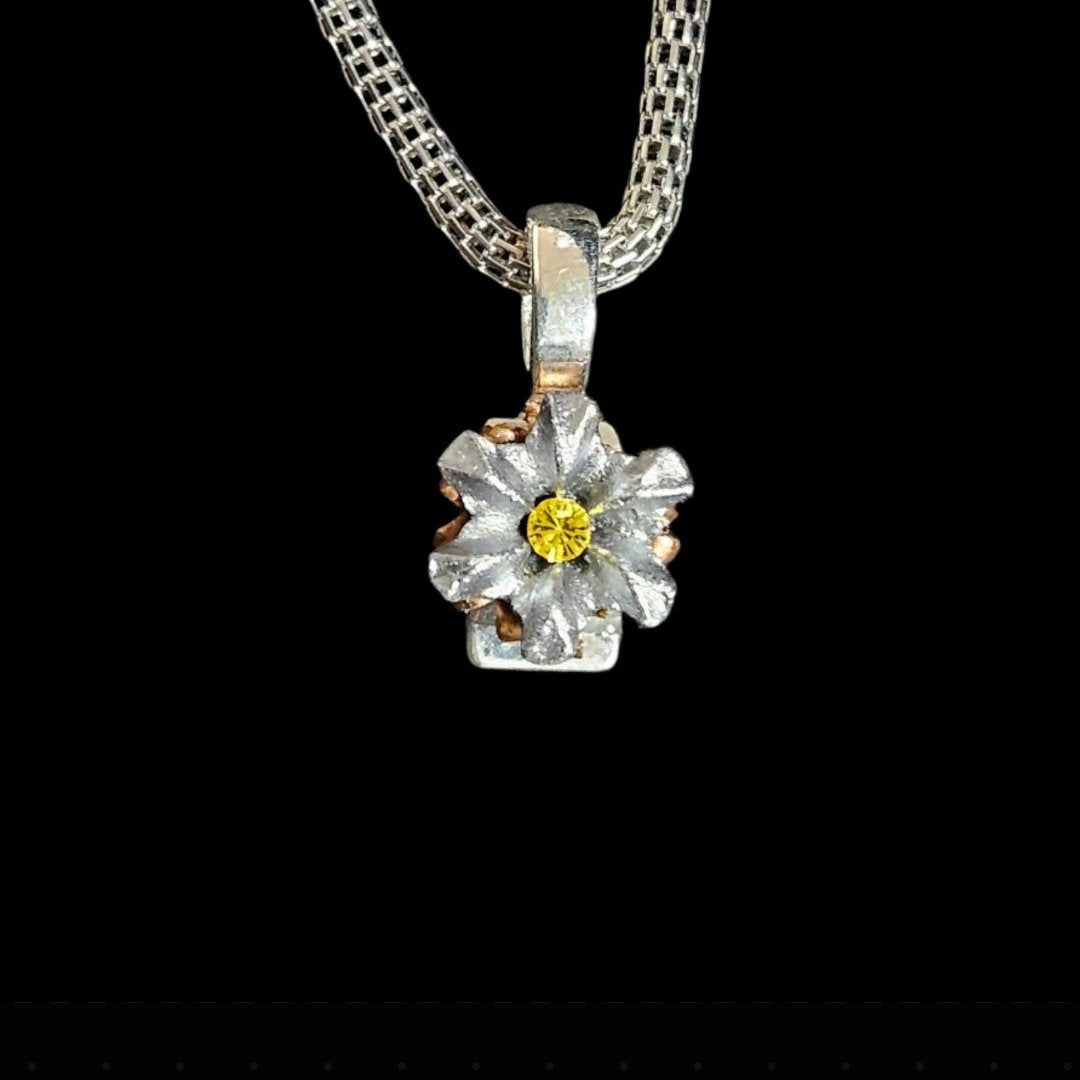 Blooming Bullet Necklace - Yellow